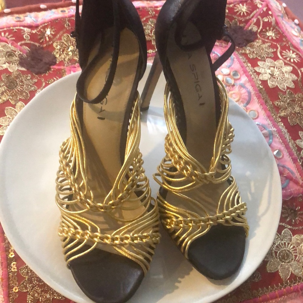 Via spiga heels.